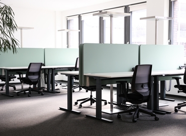 Ferdinand-Happ-Straße 53, Business Center in Frankfurt Bornheim, 2