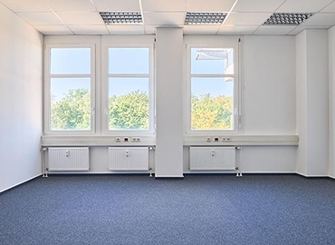 Ruth-Hallensleben-Str., Business Center in Köln Nippes