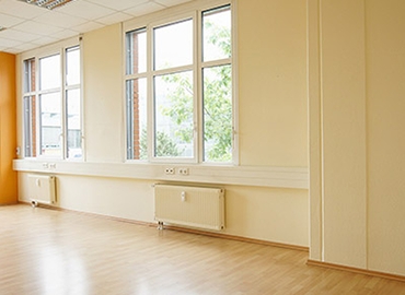 Ruth-Hallensleben-Str., Business Center in Köln Nippes