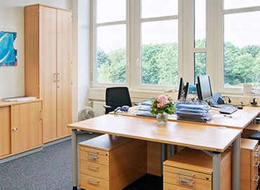150 m² Business park in Köln Nippes, Ruth-Hallensleben-Str.  (50739) - 0 | MatchOffice.com