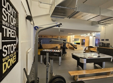 700 m² Coworking  in Berlin Tempelhof, Mariendorfer Damm 1 (12099) - 3 | MatchOffice.com