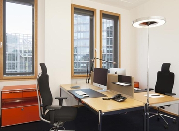 Potsdamer Platz 1, Business Center in Berlin Mitte, 9