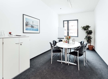 Virtual business address in Hamburg Hafencity, Überseeallee 1 (20457) - 9 | MatchOffice