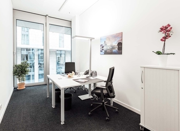 Bertha-Benz-Strasse 5, Business Center in Berlin Mitte, 3