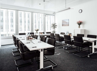 35 m² Conference room in Berlin Mitte, Bertha-Benz-Strasse 5 (10557) - 1 | MatchOffice