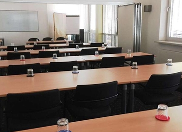 Theodor-Heuss-Ring 23, Seminarraum in Köln Innenstadt, 10