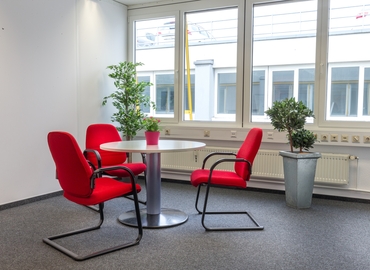 50 m² Convention center in Dusseldorf Lierenfeld, Lierenfelder Straße 51  (40231) - 1 | MatchOffice.com
