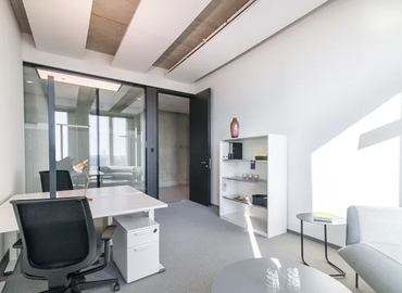 300 m² Business center in Frankfurt Innenstadt, Brüsseler Straße 1-3 (60327) - 1 | MatchOffice.com