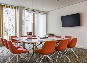 35 m² Meeting room in Wiesbaden, Mainzer Straße 97 (65189) - 0 | MatchOffice