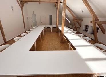 80 m² Conference center in Stuttgart, Naststraße 27 (70376) - 0 | MatchOffice.com