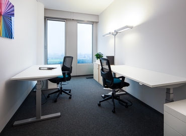 Office Alfred-Herrhausen-Allee 3-5 65760 Eschborn