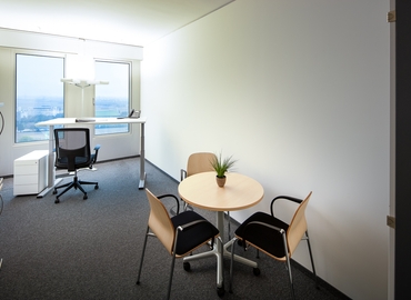 Office Alfred-Herrhausen-Allee 3-5 65760 Eschborn