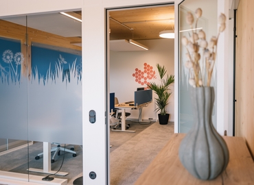230 m² Business space in Mannheim, Cecil-Taylor-Ring 12-18 (68309) - 1 | MatchOffice.com