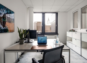 Georgstraße 38, Büro mieten in Hannover