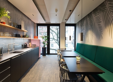 Office Hanauer Landstraße 121 60314 Frankfurt Ost