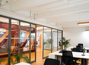 Office Paul-Lincke-Ufer 22 10999 Berlin Kreuzberg