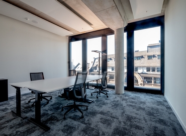 Baseler Straße 46, Business Center in Flörsheim am Main