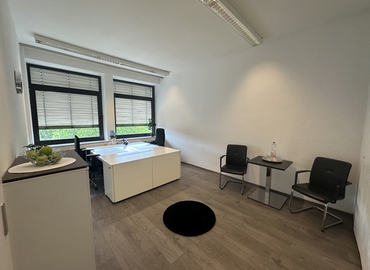 Office Hamburger Allee 61 30161 Hannover