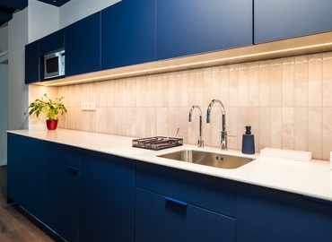 Conference room in Berlin Mitte, Alexanderstraße 1 (10178) - 9 | MatchOffice