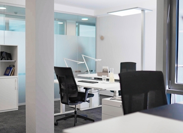 Virtual business address in Hamburg Neustadt, Neuer Wall 71 (20354) - 11 | MatchOffice.com