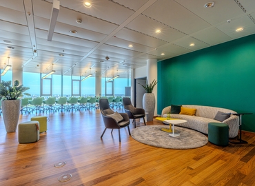 400 m² Shared office  in Frankfurt Innenstadt, Friedrich-Ebert-Anlage 35-37 (60327) - 2 | MatchOffice