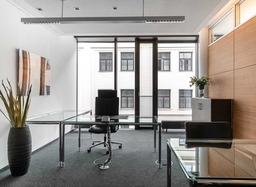 Business center Maximilianstraße 13 80539 Munich Altstadt