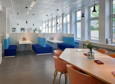 Business center Friedrich-Ebert-Anlage 36 60325 Frankfurt West