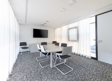 10 m² Serviced office in Kiel, Maria-Goeppert Straße 3 (23562) - 2 | MatchOffice