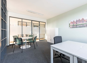 Virtual business address in Kiel, Maria-Goeppert Straße 3 (23562) - 6 | MatchOffice