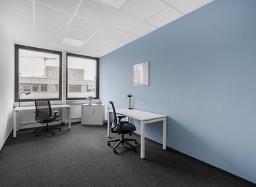 10 m² Shared workspace  in Frankfurt Süd, Hahnstraße 70 (60528) - 1 | MatchOffice