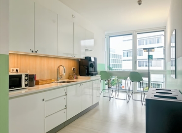 Virtual address in Dusseldorf Lohausen, Peter-Müller-Straße 3 (40468) - 5 | MatchOffice.com