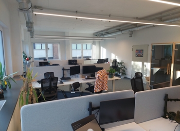 Office Eichwiesenring 4F 70567 Stuttgart