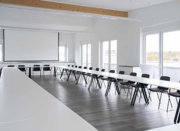 Office Eichwiesenring 4F 70567 Stuttgart