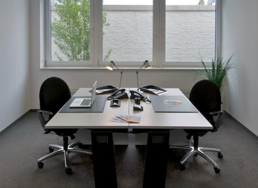 30 m² Business park in Neu-Isenburg, Dornhofstraße 34 (63263) - 1 | MatchOffice.com