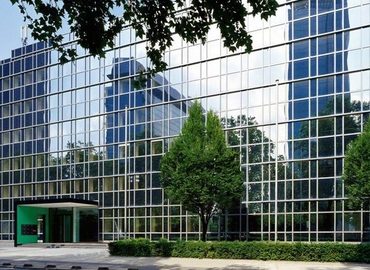 Friedrich-Ebert-Anlage 36, Business Center in Frankfurt Innenstadt, 1