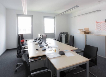 60 m² Business park building for rent in Dusseldorf, Josef-Schappe-Str. 21 (40882) - 2 | MatchOffice.com