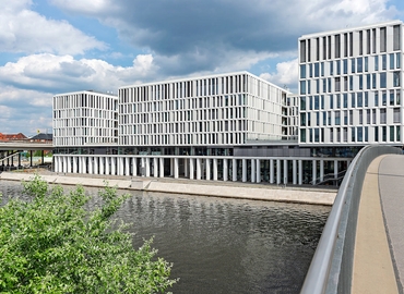 Alexanderufer 3-7, Business Center in Berlin Mitte
