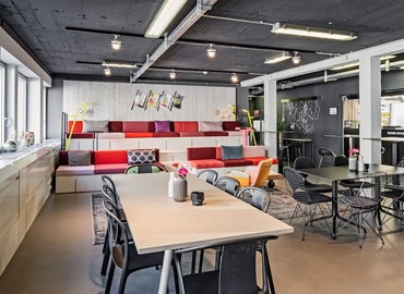 10 m² Shared workspace  in Frankfurt West, Barckhausstraße 1 (60325) - 2 | MatchOffice
