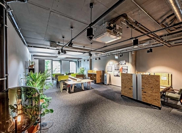 Business center Langer Anger 7-9 69115 Heidelberg