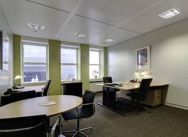 Platz der Einheit 1, Business Center in Frankfurt Innenstadt, 4