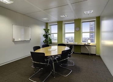 Platz der Einheit 1, Business Center in Frankfurt Innenstadt, 10