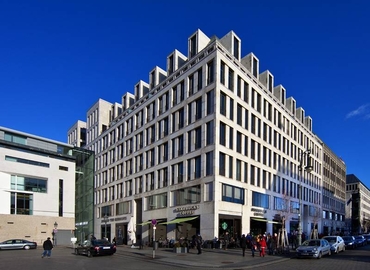 70 m² Business space place for rent in Berlin Mitte, Pariser Platz 4a (10117) - 1 | MatchOffice