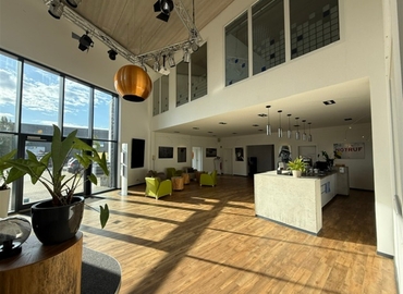 Friedrich-Vorwerk-Str. 15, Business Center in Tostedt, 1