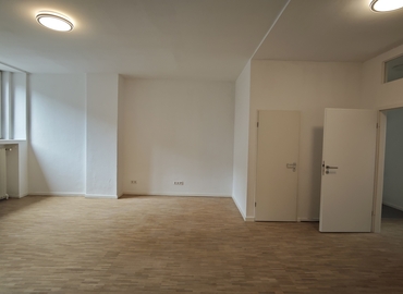 Office Kreuzstraße 25 40210 Dusseldorf Stadtmitte