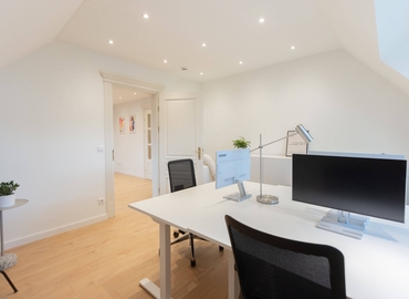 17 m² Business center in Wiesbaden, Viktoriastraße 12 (65189) - 1 | MatchOffice