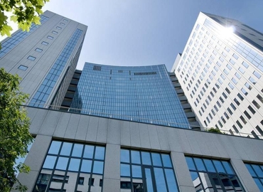 30 m² Business center building for rent in Frankfurt am Main, Theodor-Heuss-Allee 112 (60486) - 0 | MatchOffice