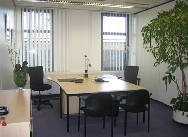 1700 m² Business center in Leinfelden-Echterdingen, Esslinger Strasse 7 (70771) - 1 | MatchOffice