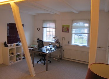 21 m² Serviced office up for rent in Malling, Veilgårdsvej 4 (8340) can meet all your requirements  - 2 | MatchOffice.com