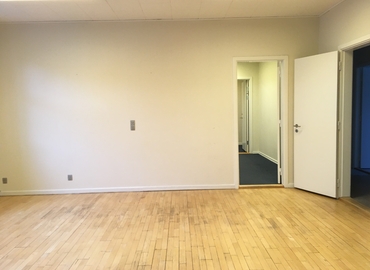 131 m² Serviced office for rent in Nyborg, Nørrevoldgade 33 (5800) can satisfy all our needs  - 1 | MatchOffice.com