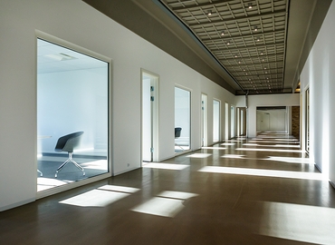 250 m² Business park property available to rent in Taastrup, Dybendalsvænget 2 (2630) - 0 | MatchOffice